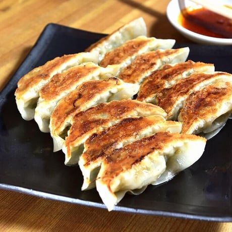 [送料込]パーティや贈り物におすすめ！詰合せ餃子セット (4種 各18個)【ぎょーざやさん】