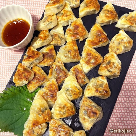 [送料込] 大阪土産の定番「ひとくち餃子」(30個×2箱)【点天】