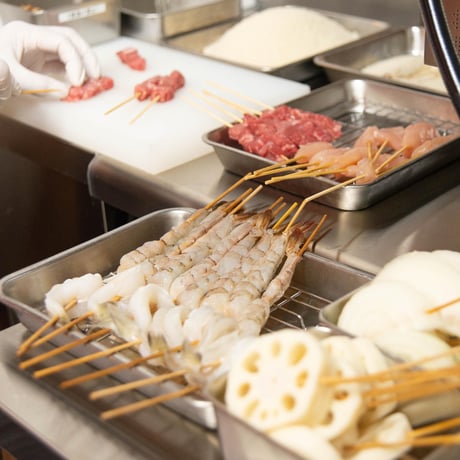 [送料込]大阪名物2度漬け禁止！2点セット(串かつ20本・ソース缶)【ひびき屋】