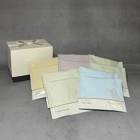 [送料込]ギフトセット3点(箕面デニッシュ・箕面メープルフィナンシェ・紅茶)【サトウカエデ】