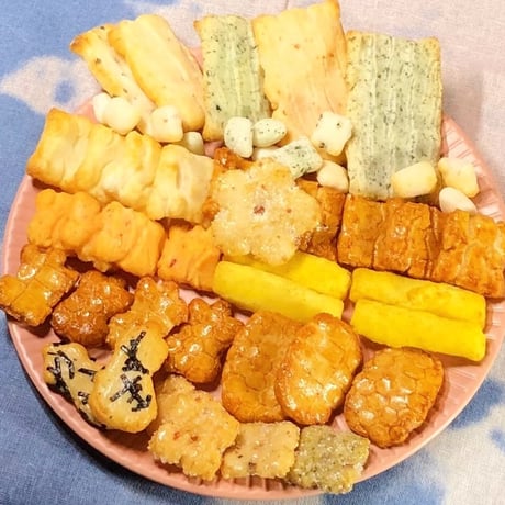 [送料込]袋物いろいろアラカルト（30g小袋5袋・70g平袋14袋）【あられ処 仁の蔵】