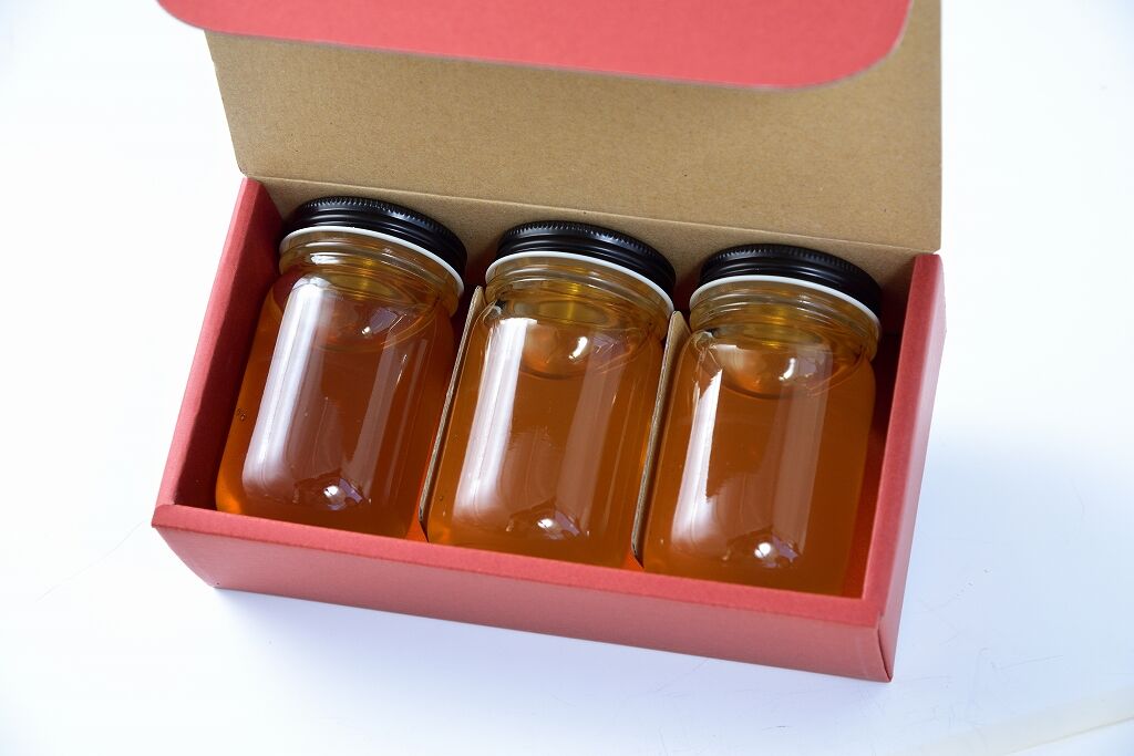 送料込]熊取産 なまはちみつ(180g×3本)【柴田養蜂場