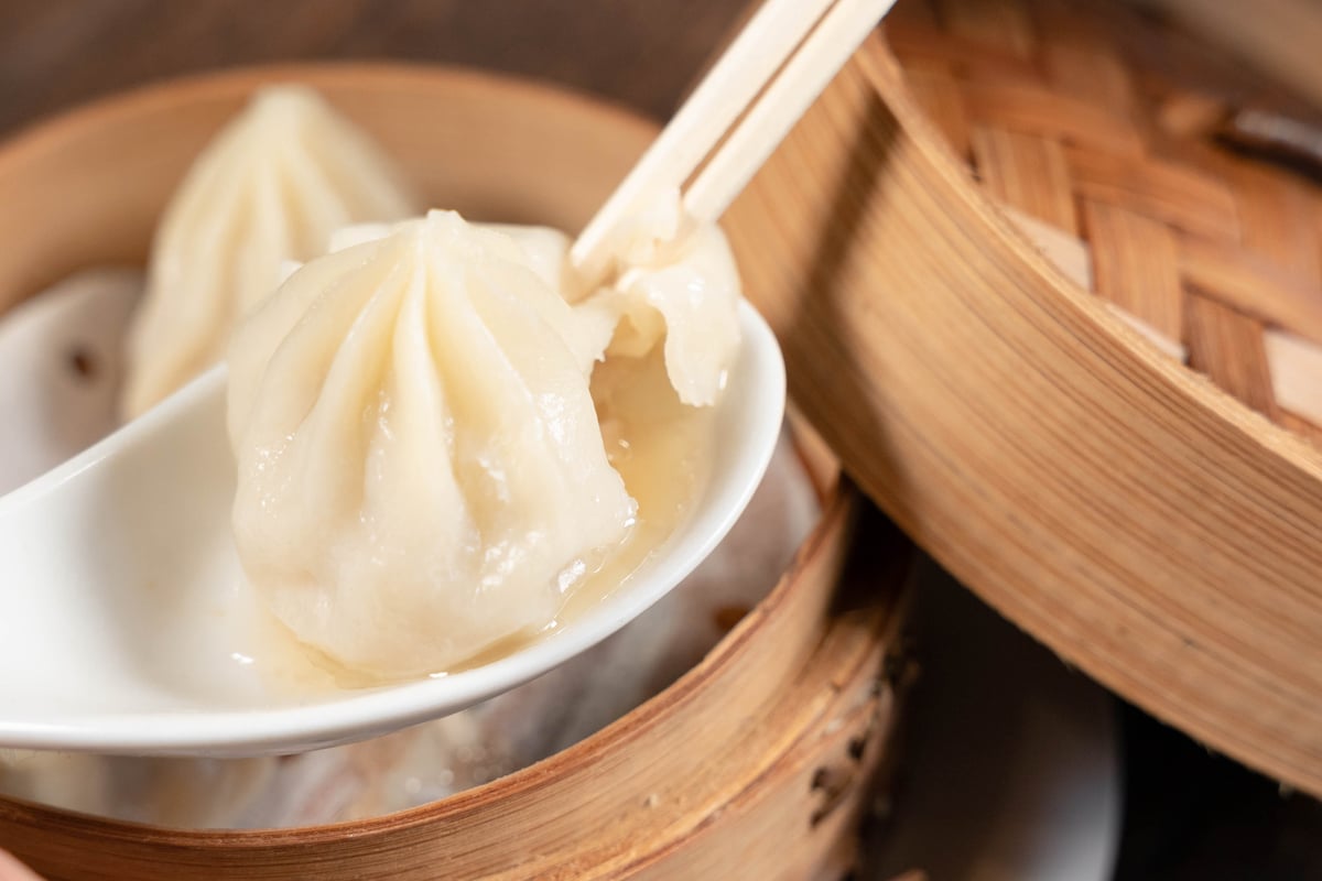 送料込] 台湾小籠包（20個×3袋 計60個）【台湾同客餃子館】 | コネクト