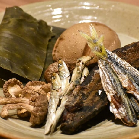 [送料込]心に響く旨味がたっぷり詰まった出汁ボトル(3本)【心芽】