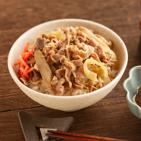 [送料込] 星付き店の料理人監修「お出汁香る国産牛の牛丼」(120g  7袋)S950135【寺田】