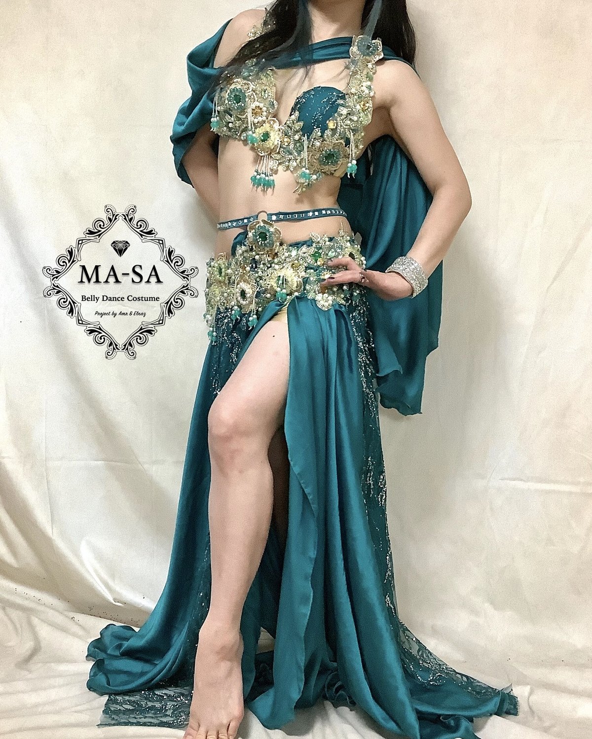 【早い者勝ち極美品】ベリーダンス衣装　ターコイズ　エメラルドグリーン　Amr エメラルドシャイン（税・送料込み） Designed by Amr | ベリーダンス
