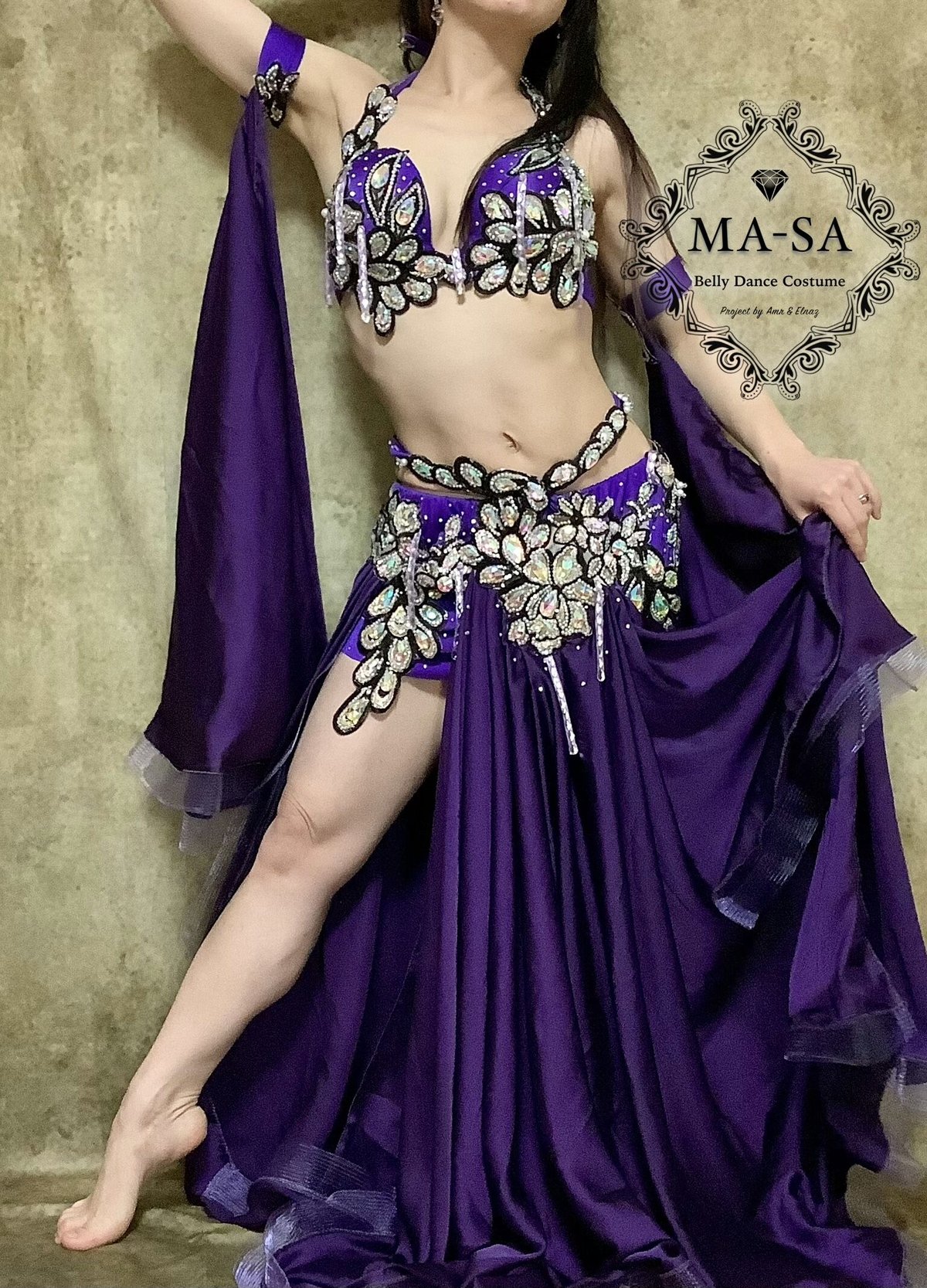 ベリーダンス コスチューム　パープル ベリーダンス衣装】パープル赤の配色がシックでクール！他とは差