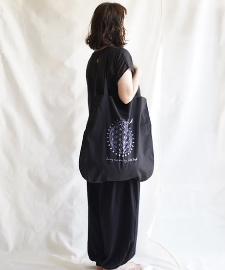 moon circle flower of life Big tote  BLACK