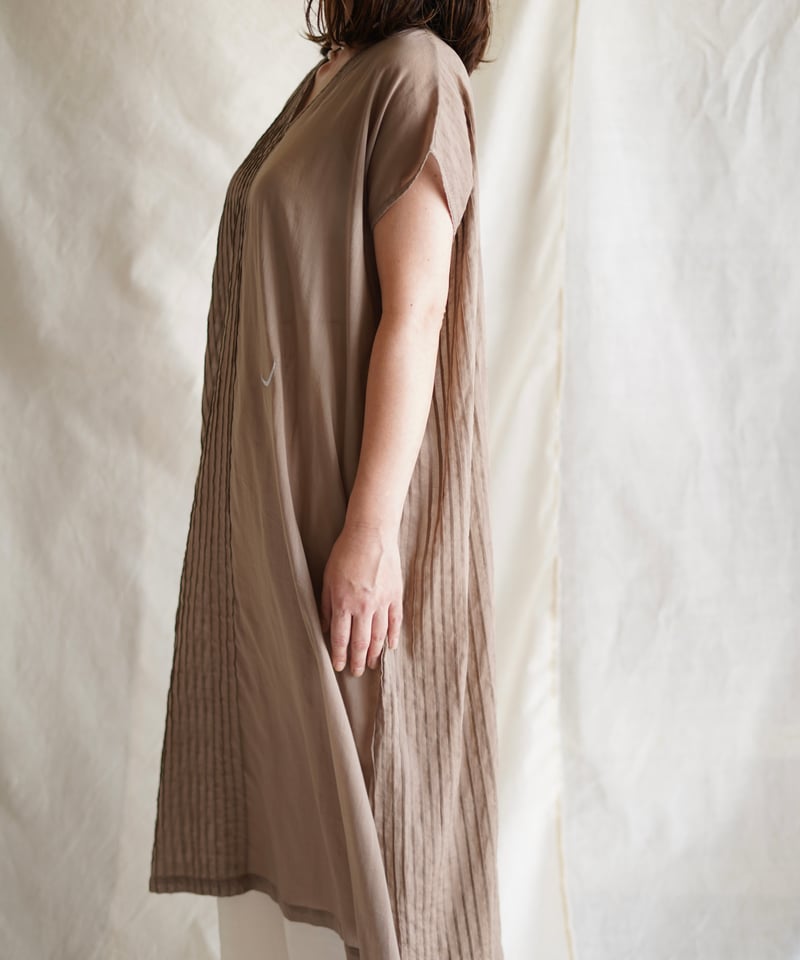 cotton pintuck OP MOCHA | Little Eagle