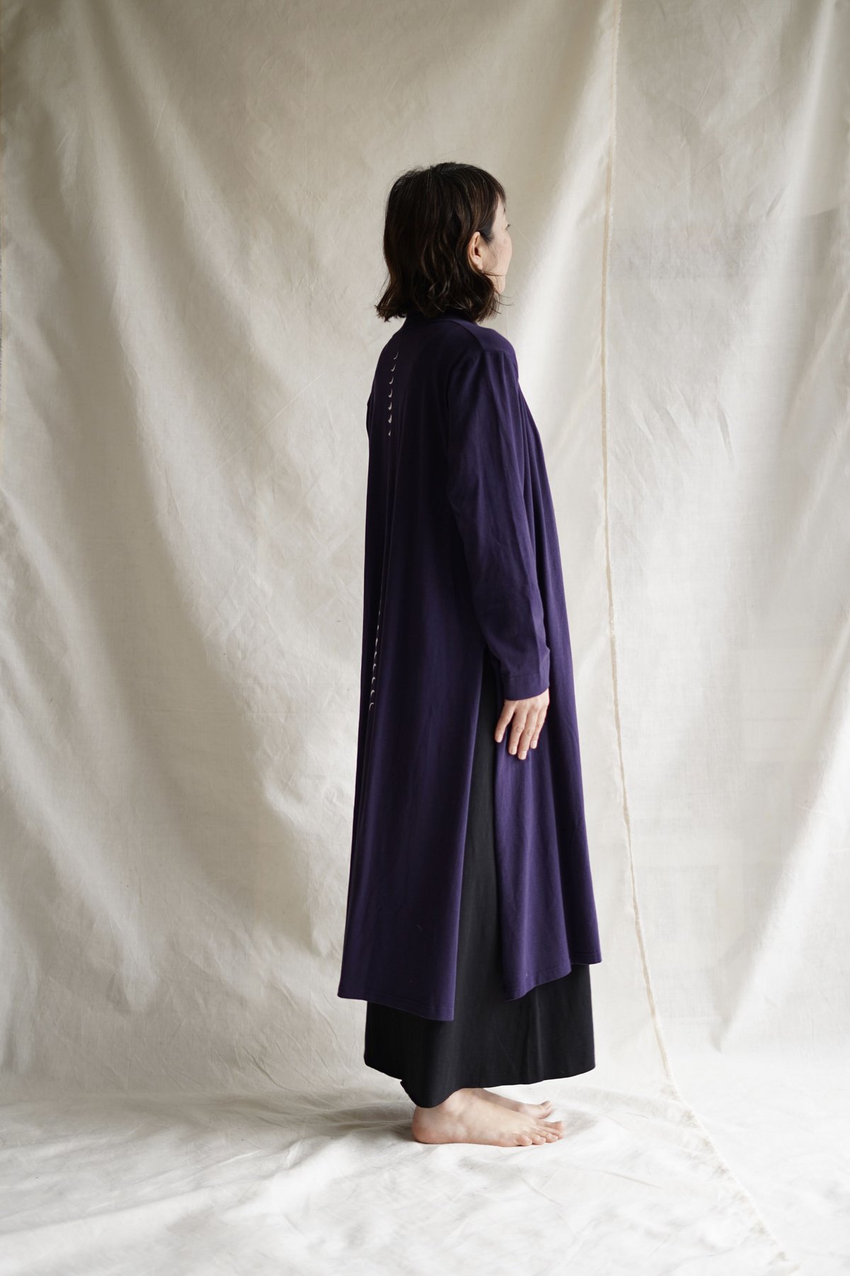 Len moon circle long slit coat SHIKON | Little