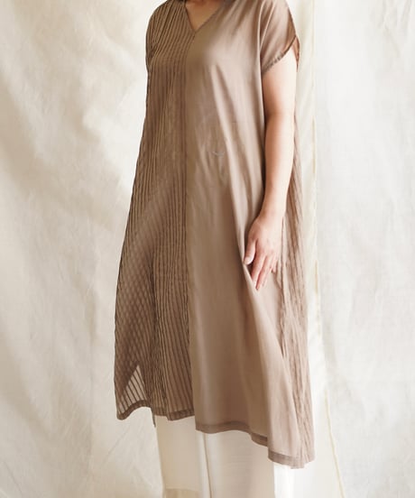 cotton pintuck OP MOCHA