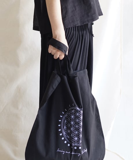 moon circle flower of life Big tote  BLACK
