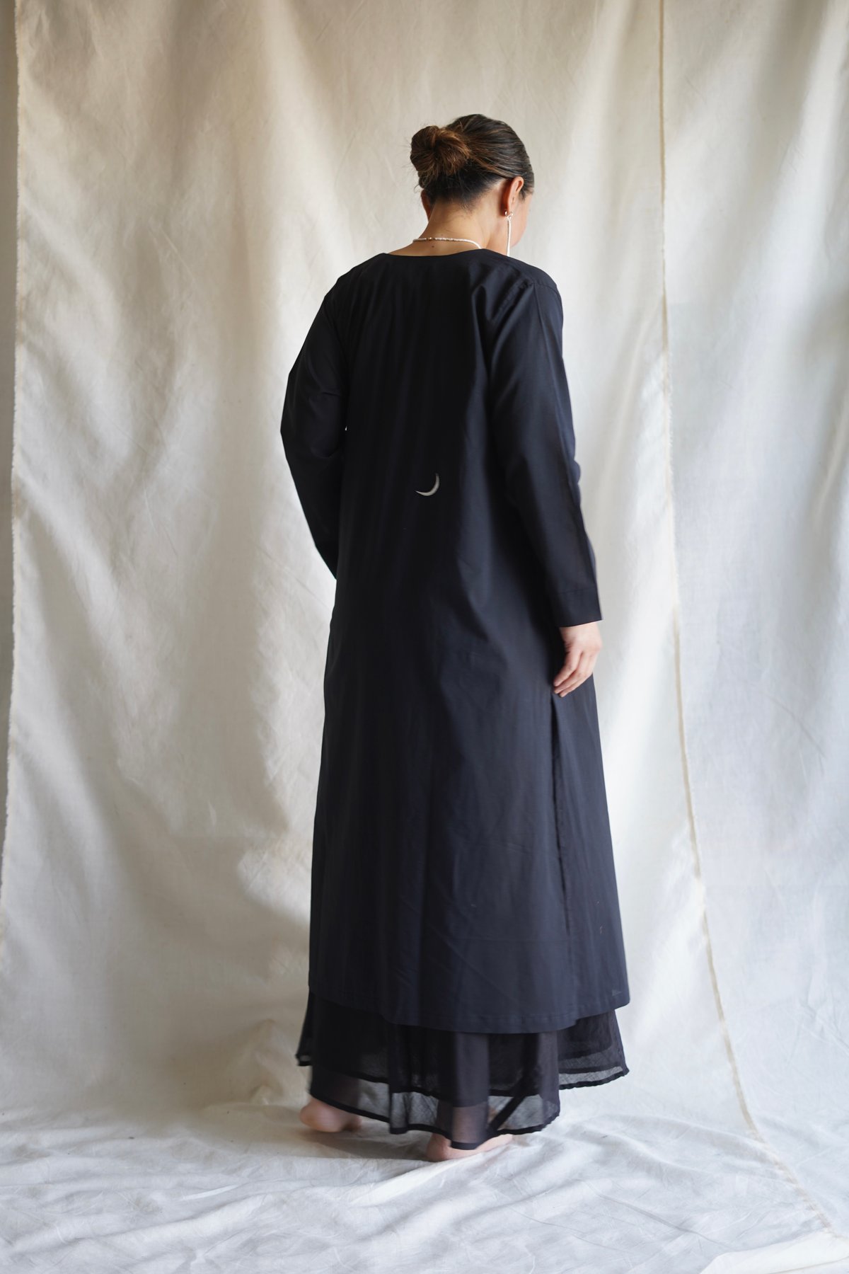 wing neck coat SHIKKOKU | Little Eagle