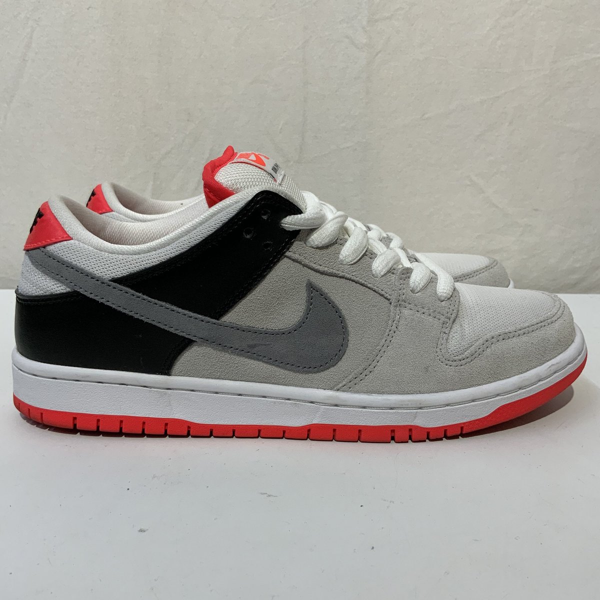 Nike SB Dunk Low Infrared