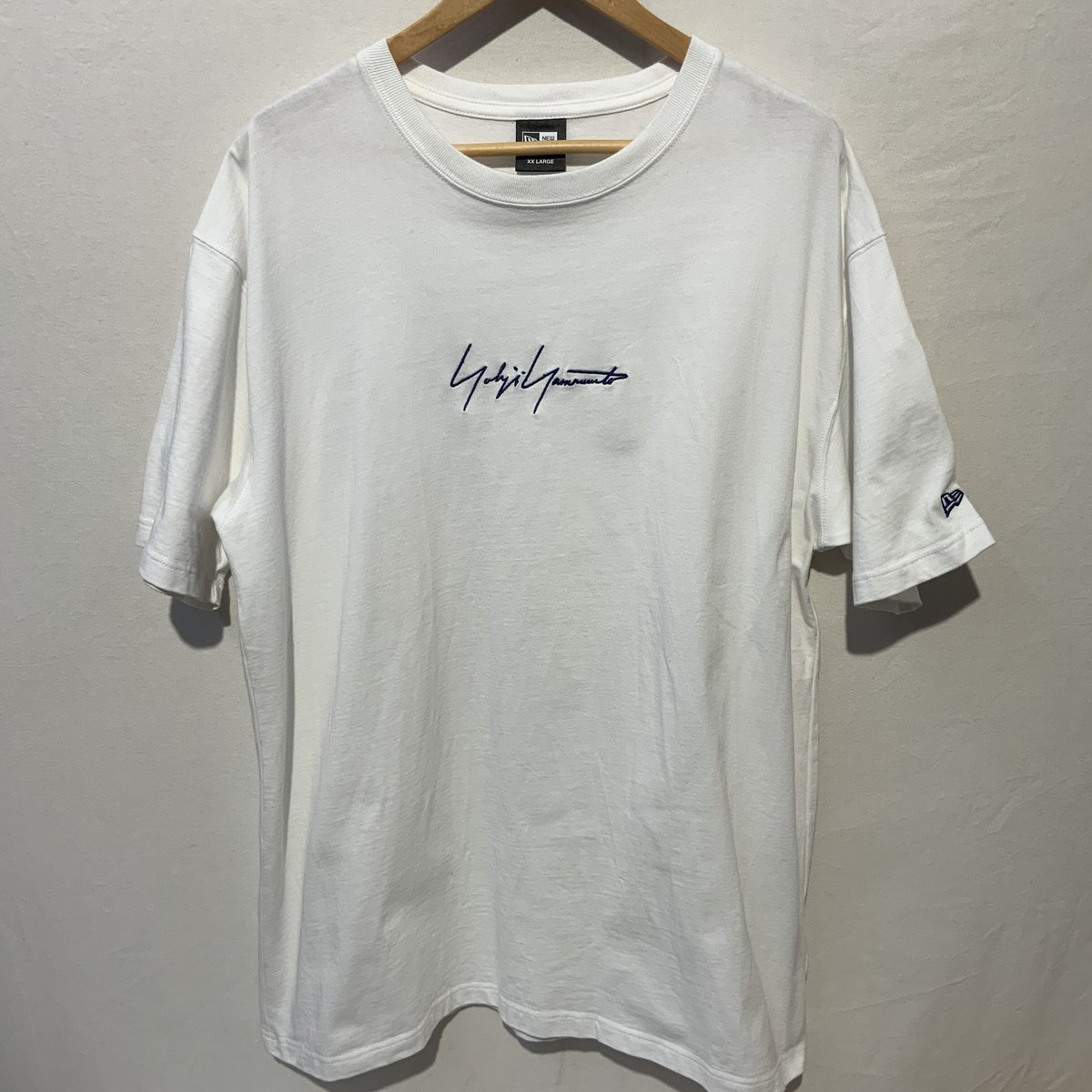 Yohji Yamamoto×NEWERA ヨウジヤマモト ニューエラ ロゴ刺繍Tシャツ |