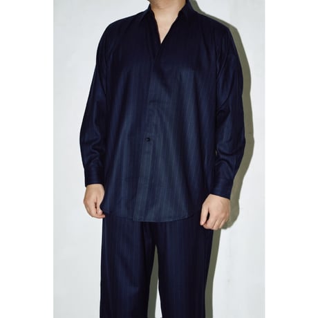 【un/unbient】Regular Collar Pullover【navy / size2】