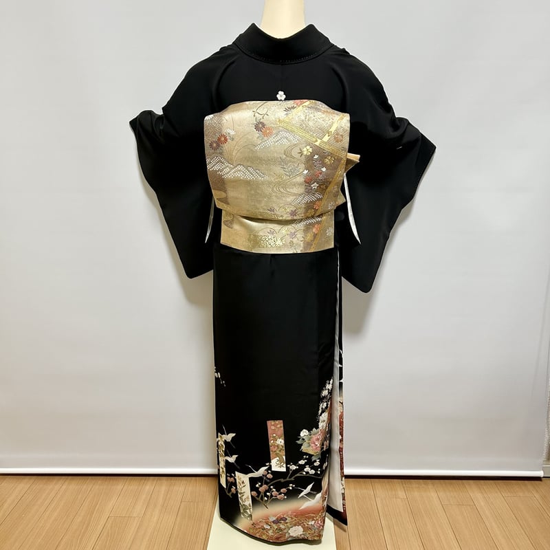 黒留袖】ふっくらタイプ TB-14 花扇に几帳 | 髪結・レンタル着物 黒留袖】ふっくらタイプ TB-14 花扇に几帳 | 髪結・レンタル着物