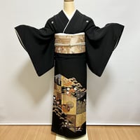 黒留袖 松竹梅 飛翔鶴 花柄模様 金彩 PK-1041 黒留袖 松竹梅 飛翔鶴 花柄模様 金彩 PK-1041