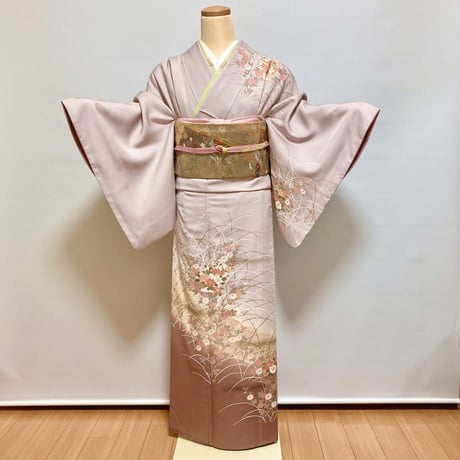 【訪問着】H-21 薄藤色（雪輪に菊と椿）