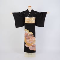 黒留袖】TB-13 波に菊 | 髪結・レンタル着物 ヘアセットCOCO