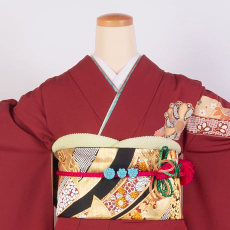 【振袖】F-11　えんじ～茶　(疋田帯に花鼓)