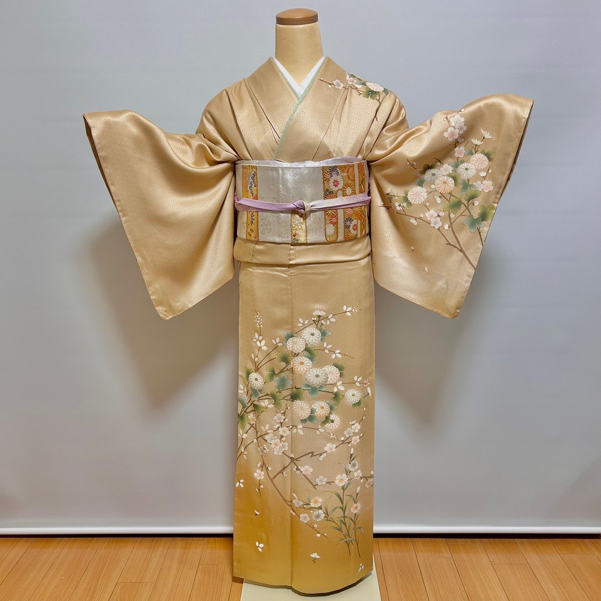 訪問着】H-28ベージュ (枝梅に菊） | 髪結・レンタル着物 ヘアセットCOCO