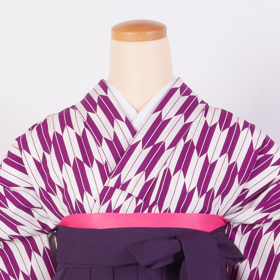 ポリエステル　単衣　紫色の矢絣がカッコいい ポリエステル 単衣 紫色の矢絣がカッコいい 着物・浴衣