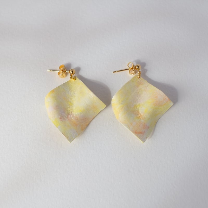 hirariピアス/イヤリング〈レモンイエロー〉 | cafételier brugge