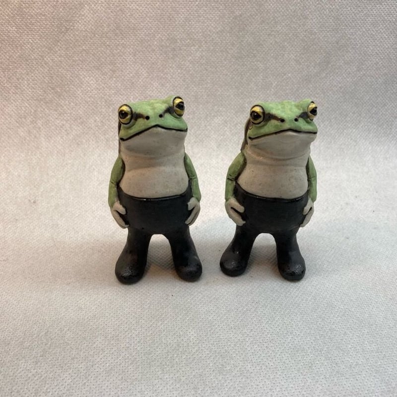 タイツアマガエル(置物) | kitamurakoubou's STORE