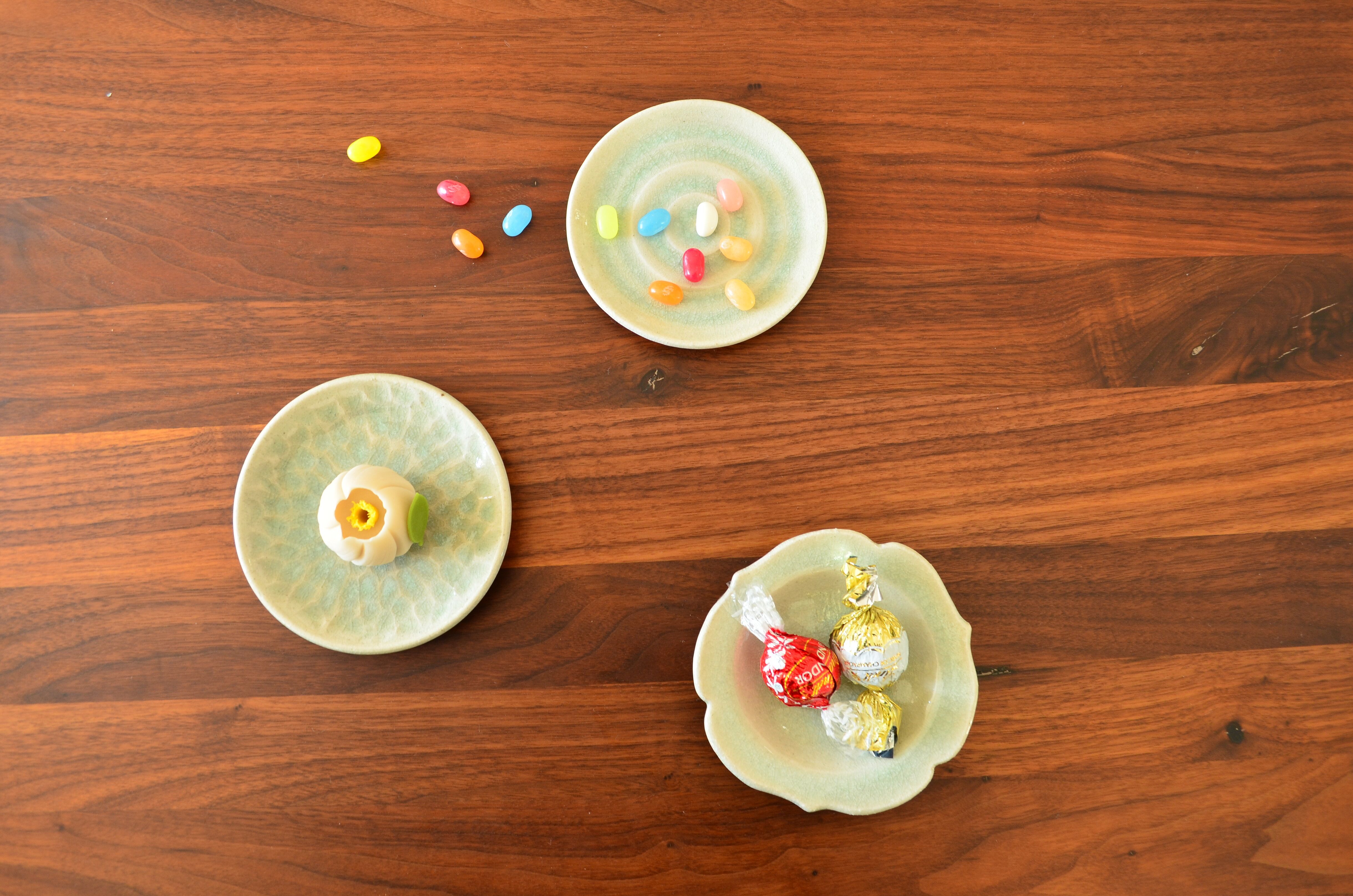 御深井輪花豆皿 | KASEN POTTERY