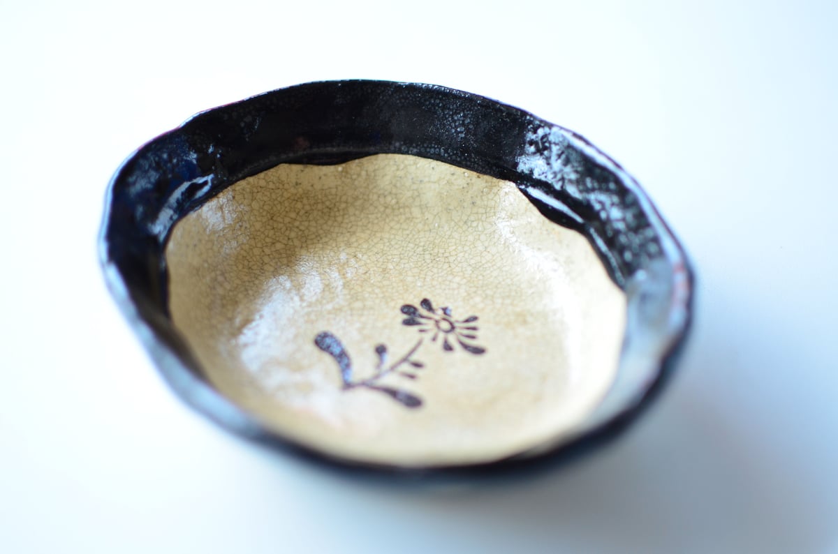 織部焼花デザインの陶器小鉢　ミニプレート　大11個まとめ売り 織部焼花デザインの陶器小鉢 ミニプレート 25個 まとめ売り 大11個