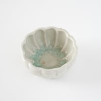 御深井輪花豆皿 | KASEN POTTERY