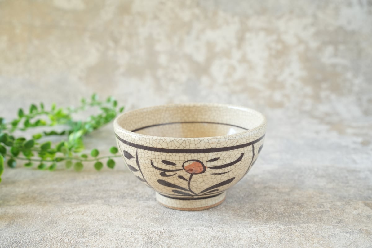絵瀬戸赤絵飯碗 | KASEN POTTERY