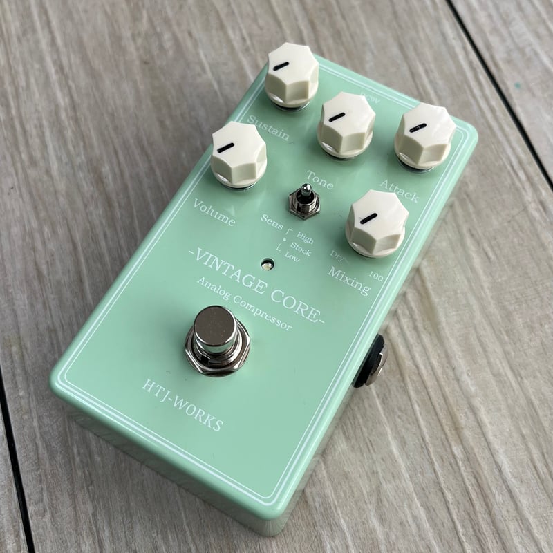 ギター HTJ Works Vintage Core Analog Compressor HTJ WORKS Vintage Core Compressor | Deluxe Guitars
