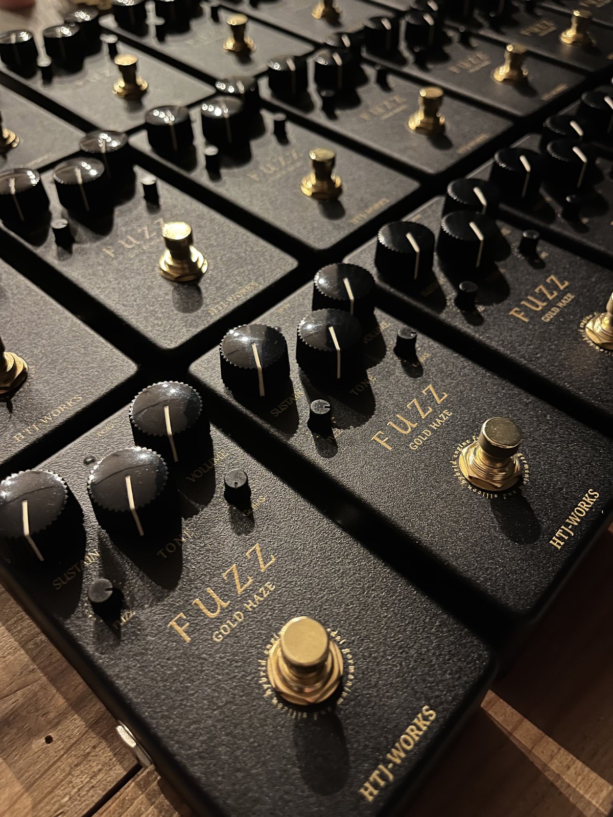 GOLD HAZE FUZZ-Gelmanium&Silicon engine (10〜14 Days)