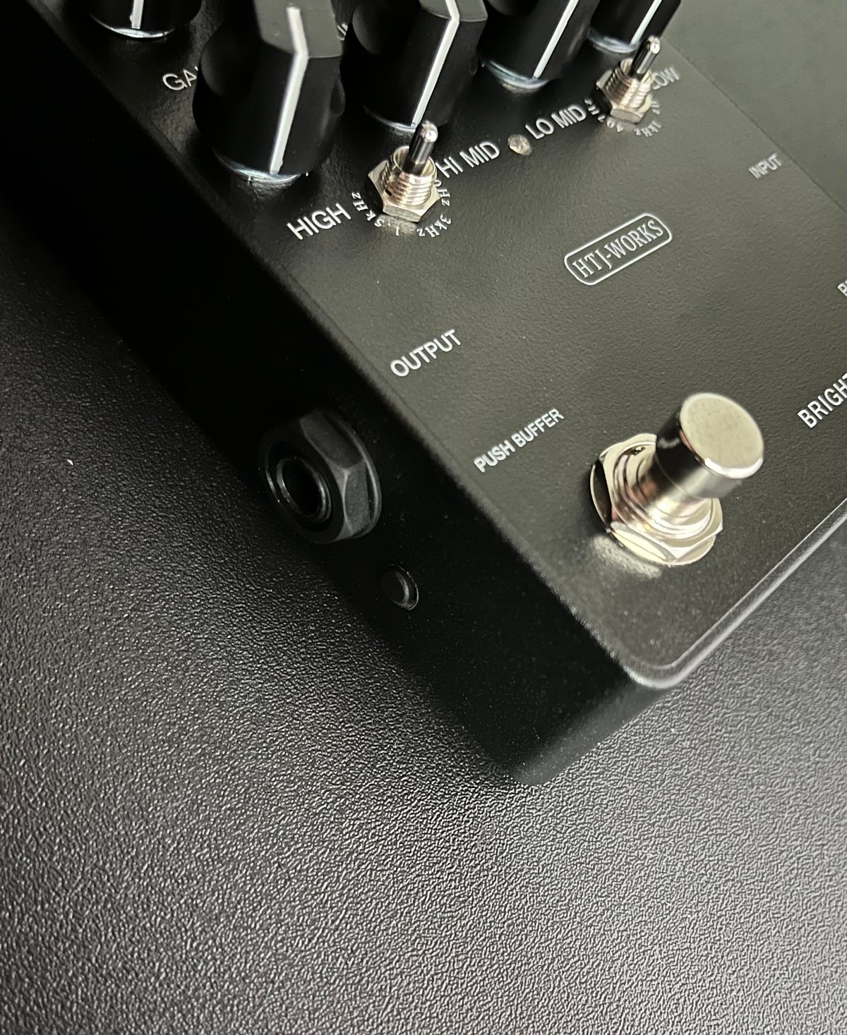 〈NEW〉BRIGHT HORSE BDX -Bass Deluxe Preamp-〈BLACK〉※納期問合せ 〈NEW〉BRIGHT HORSE BDX -Bass Deluxe Preamp-〈BLACK〉※納期問合せ