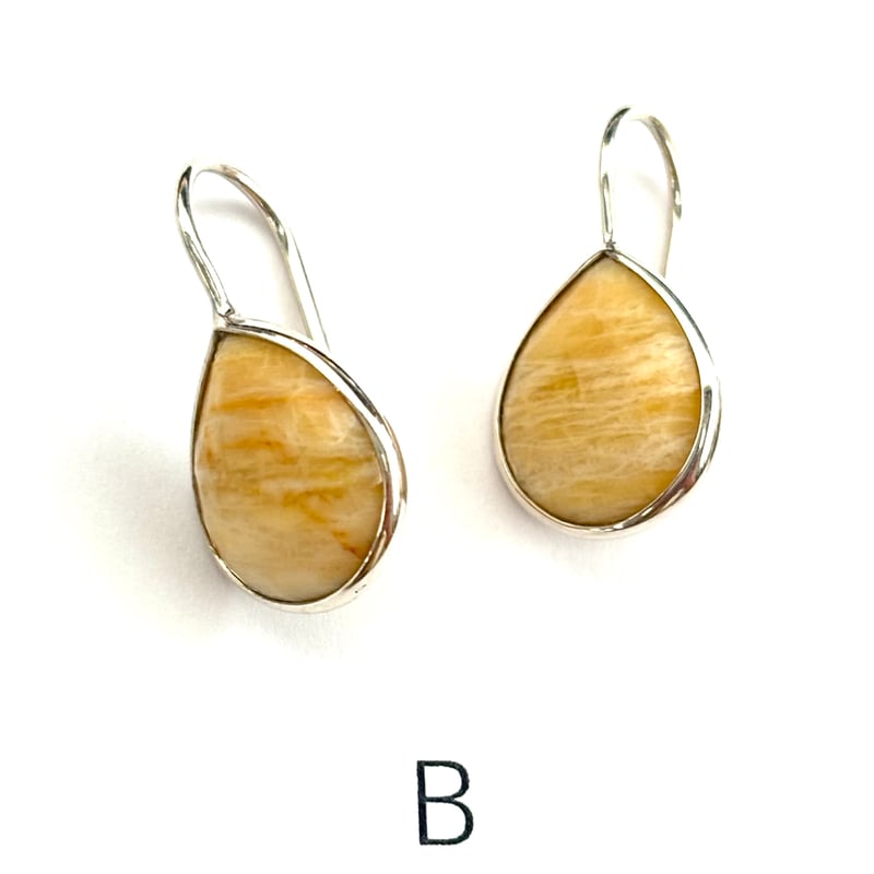 OUTLET＊SALE】フックピアス「D」 | La Soeur