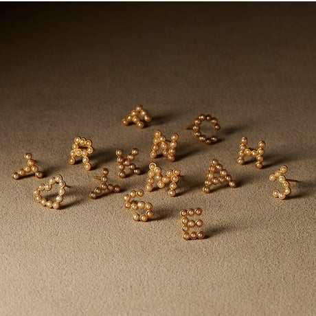 パールイニシャルピアス/ハートピアス(片耳販売)