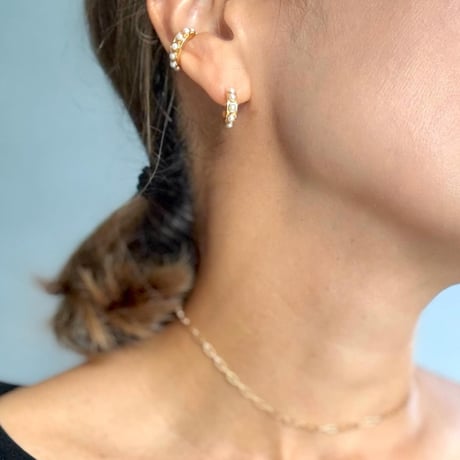 パールフープピアス
