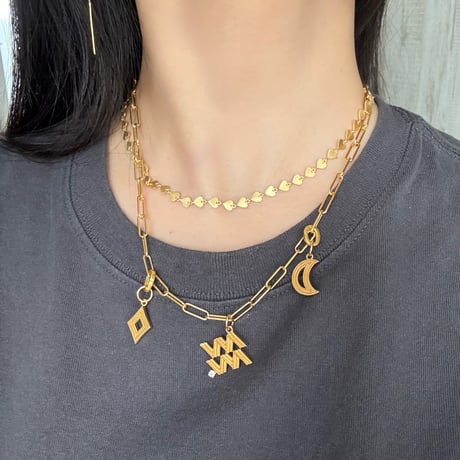 【受注終了】チャーム「B」（ゴールド／シルバー）