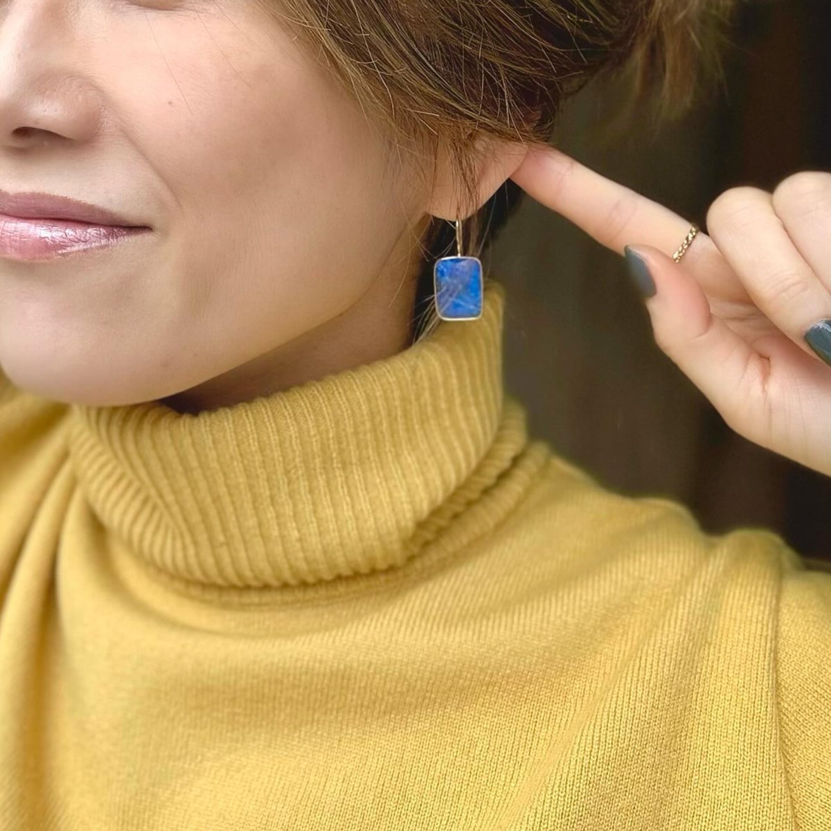 2024年のクリスマスの特別な衣装 レクタングルピアス／L(ラピスラズリ) | La Soeur アクセサリー