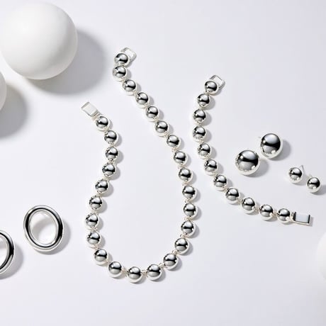 Ete　ドームピアスL（シルバーカラー）※オンラインショップ限定商品