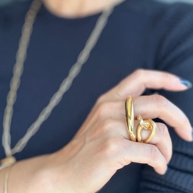 Ete リエゾンダブルフィンガーリング／M(ゴールド／シルバー