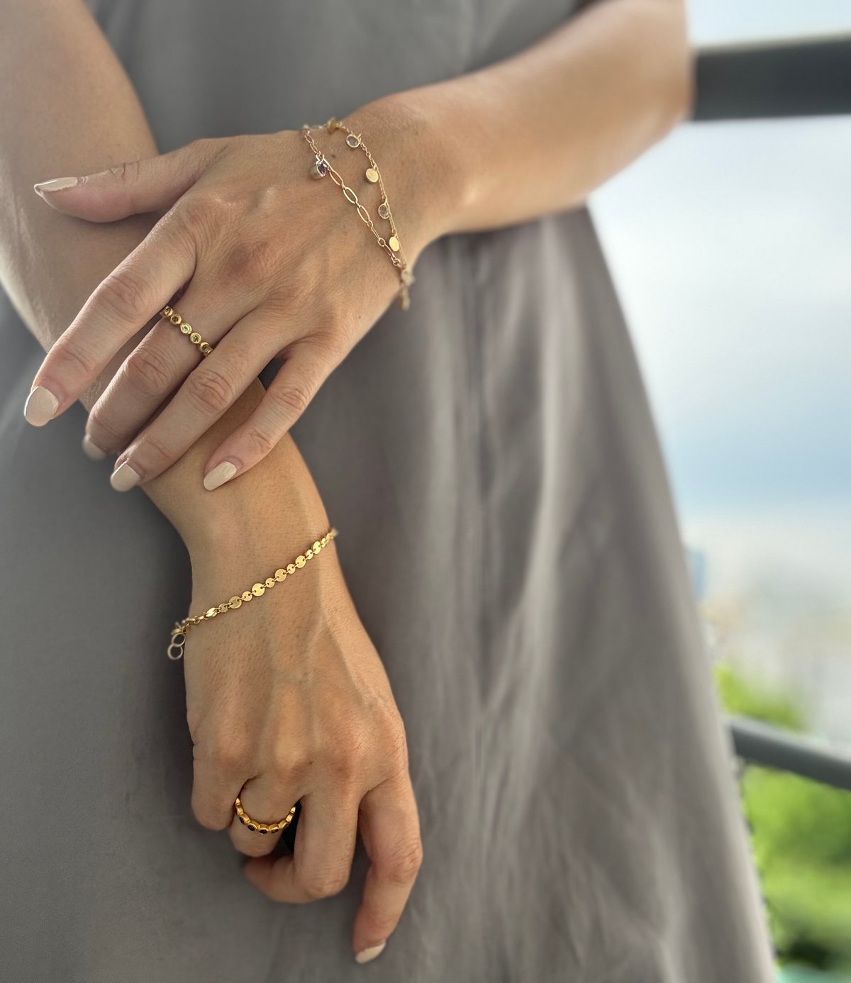 〖最終値下げ〗チャーム付きブレスレット 16個セット ストーンチャーム付きブレスレット ※オンラインショップ限定商品 | La