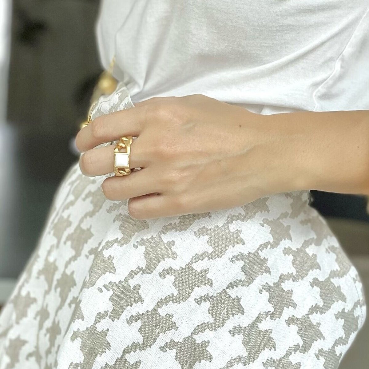 TEN. チェーンリング ジュエリーポーチ付き スクエアストーンチェーンリング（タイガーアイ＃15・＃17