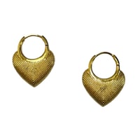 メッシュハートピアス