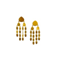 ティアドロップシャンデリアピアス