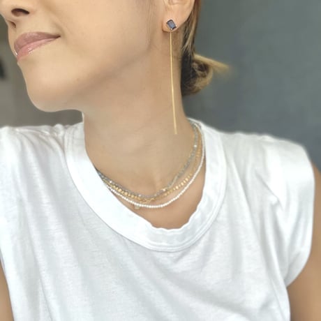 レクタングルストーンスタッズピアス（片耳販売）