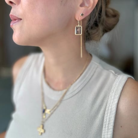レクタングルファセットカットピアス