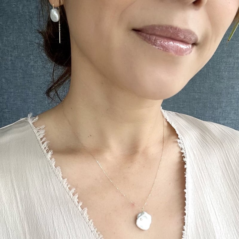 ケシパールネックレス(K10)（エメラルド／サファイヤ） | La Soeur